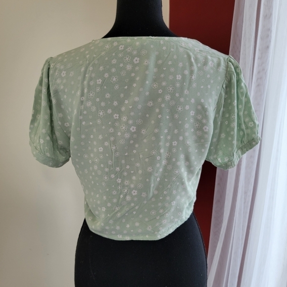 LA Hearts Buttondown Cropped Top Size Small - Picture 3 of 9